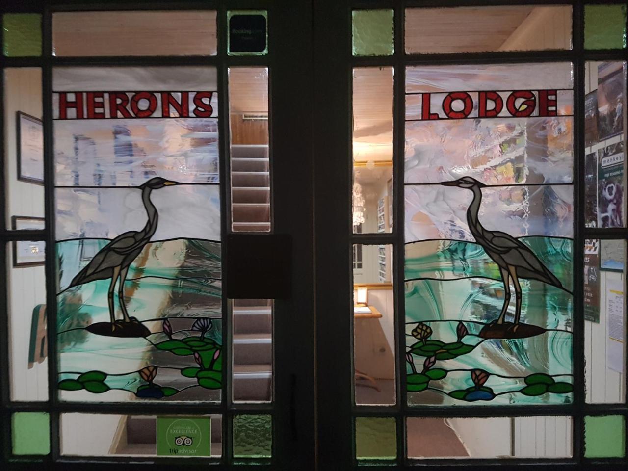 Knysna Herons Guest House ภายนอก รูปภาพ
