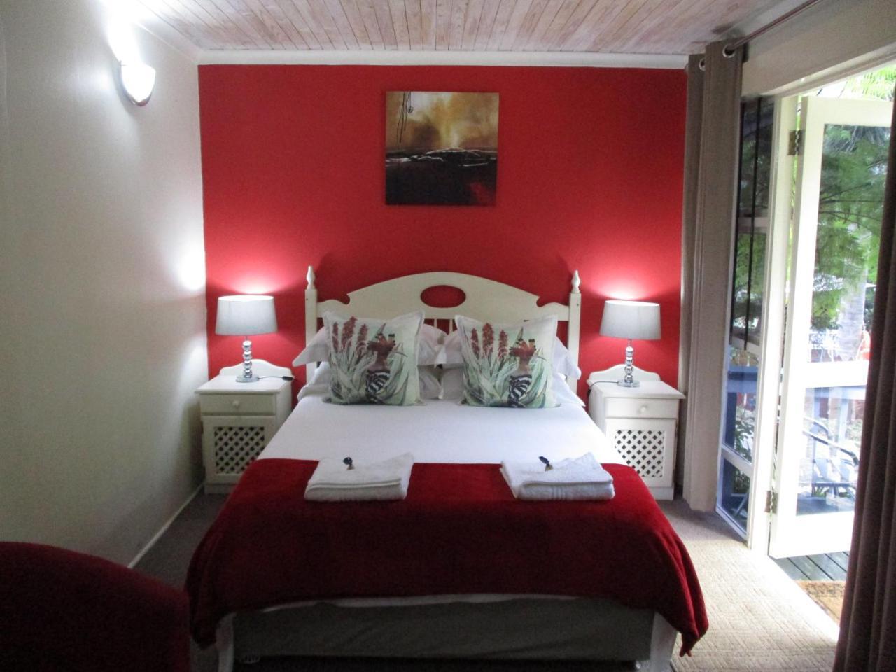 Knysna Herons Guest House ภายนอก รูปภาพ