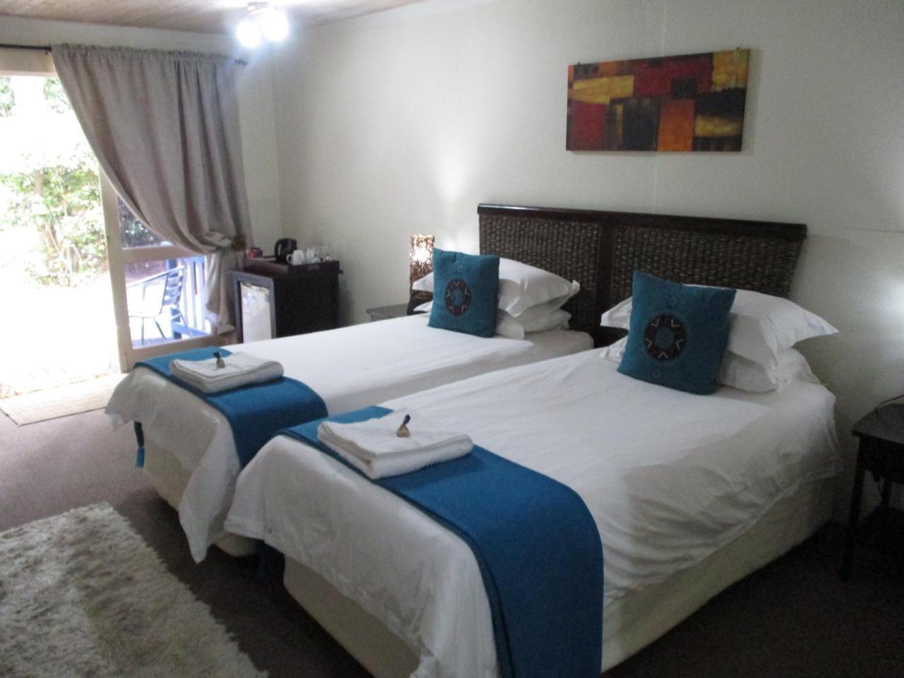 Knysna Herons Guest House ภายนอก รูปภาพ