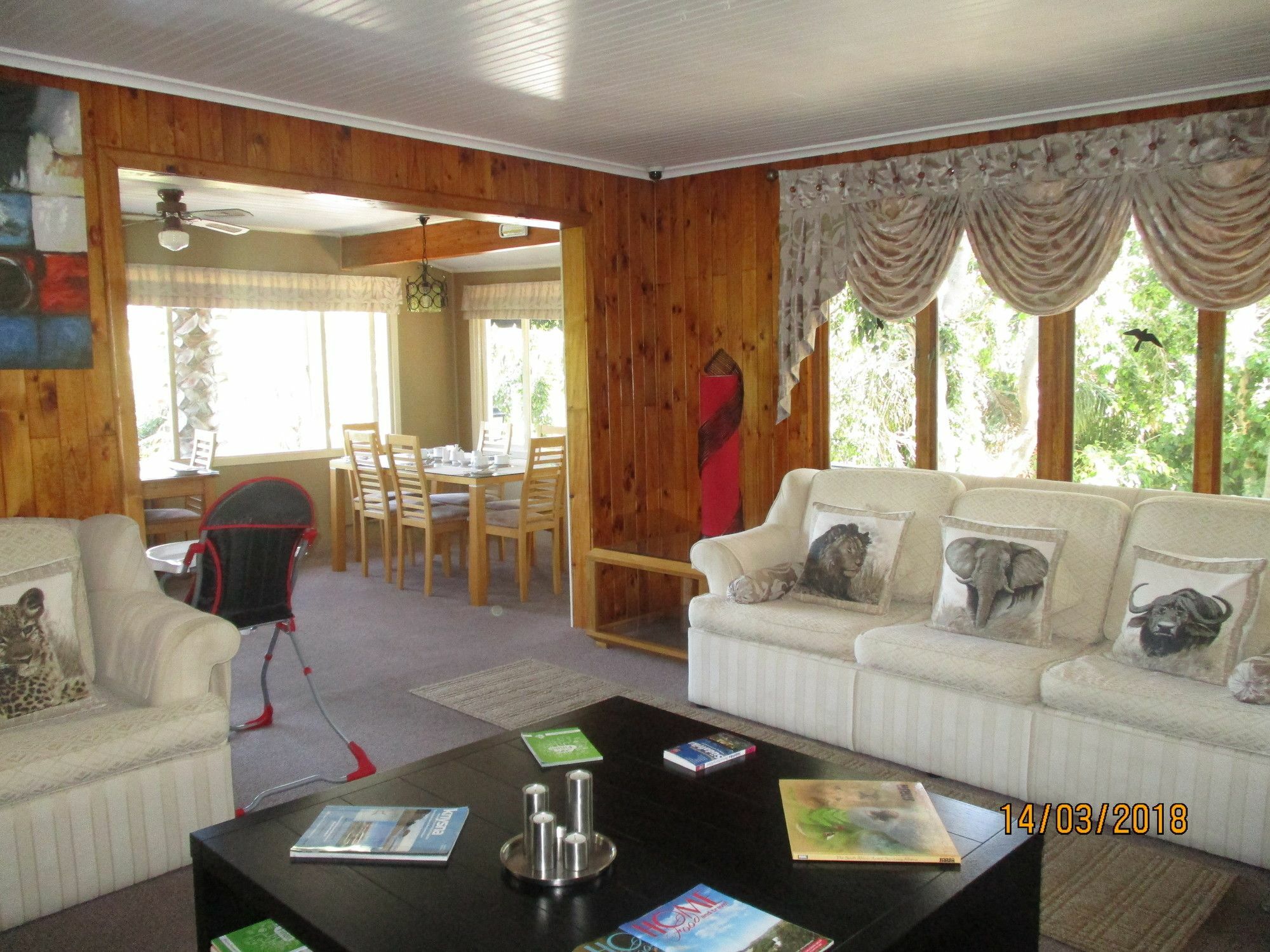 Knysna Herons Guest House ภายนอก รูปภาพ